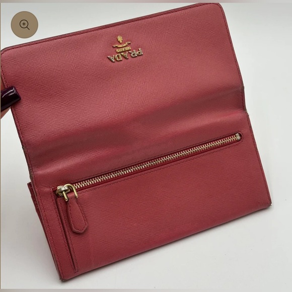 Prada Pink Saffiano Long Wallet with Generic Gold Crossbody Chain - Picture 3 of 16